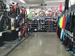 -迪卡侬(西华店)