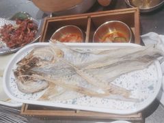 -河坝烧烤串城(金达莱店)