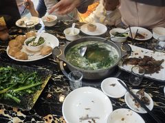 -燕语野生河鱼馆