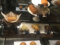 -星巴克臻选(济南万达店)