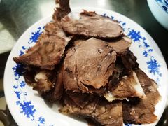 纯牛腱子肉-吾穆勒蓬灰牛肉面·清真(北滨河中路店)