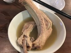 -新峰肉骨茶