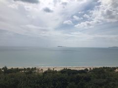 -三亚湾海居铂尔曼度假酒店