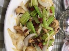 -烁佳海鲜大馅饺子