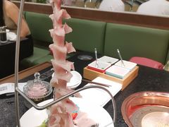 -得意咚瓜·顺德鱼生·冬瓜火锅(深圳首店)