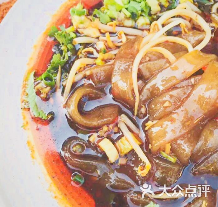 初岸精致串串香火锅特色火锅粉图片 - 第2张