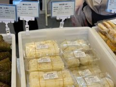 -梅龙镇广场