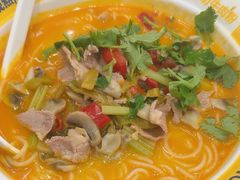 -粉小主·贵州酸汤牛肉粉(南京仙林金鹰店)