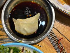 老家牛肉蒸饺-东北小板凳地摊烧烤(泰来街店)
