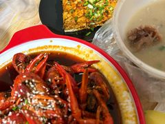 -郑记•不夜城烧烤•龙虾•虾蟹(黄鹤楼店)