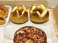 -烫面包·面包烘焙(绿地缤纷城店)