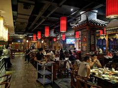 大堂-张大胡子鱼头火锅酒楼(长益路店)
