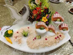 -东豪园林海鲜酒家(南港路辅路店)