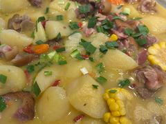 -川流不息·地道川菜·小龙虾(松东路店)