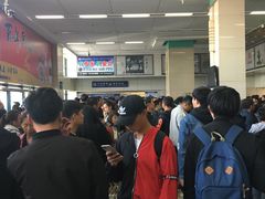 -凯旋公路客运站