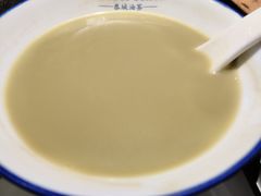 恭城油茶-凤凰山斑鱼馆(恭城店)