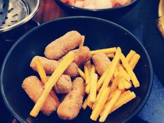 -沸炉重庆老火锅(军事博物馆店)