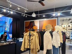 -王府井奥莱棋盘山小镇