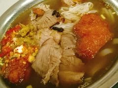 -肥佬良扣肉粉面店(梧州总店)