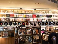 -黑胶星球(华发中城商都店)