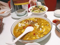 -江城小馆陕南妈妈菜·全球旅行餐厅(钟楼店)
