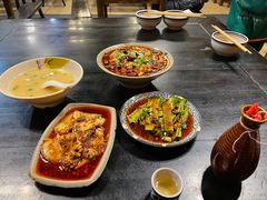 -醉八仙热酒馆(渝中店)