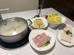 -煲王粤菜餐厅(中侨中心店)