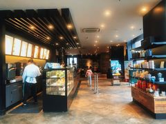 -星巴克臻选(上海长风大悦城店)