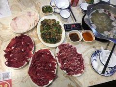 -粤潮牛肉火锅店(江南大道店)