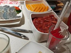 虾滑特新鲜-海底捞火锅鲜切牛肉主题店(长寿路店)