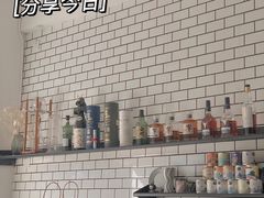 -J's Cafe Lab