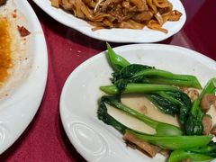 -广东仔港式茶餐厅(银泰店)