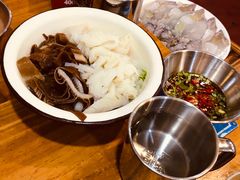 -东镇老火锅(长春路首店)