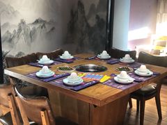 -牛村来人潮汕牛肉火锅(西单店)