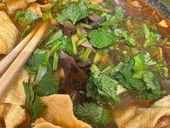 -柳州肥姨妈大骨螺蛳粉(万达中心店)