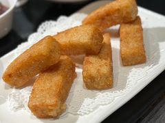 -HOMES上海本帮菜(襄阳公园店)