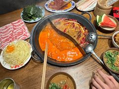 -萍姐火锅·公路夜市(武汉首店)