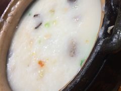 -粤港湾砂锅粥·宵夜(宝龙店)