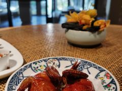 脆皮乳鸽-新荣记(西溪湿地店)