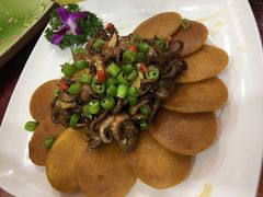 -地方名吃海鲜大馅蒸饺(北戴河店)