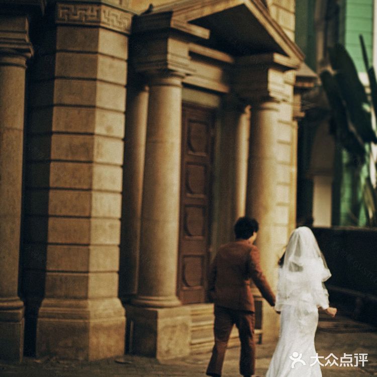 街拍婚纱照｜见证广州近现代风情变迁🎬