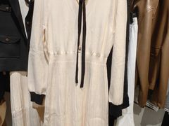 -唯品会(北京国瑞城店)