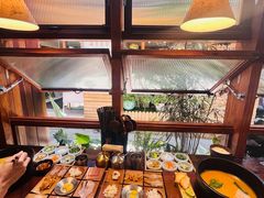 -银米·云南传统过桥米线(双廊黑金冠店)