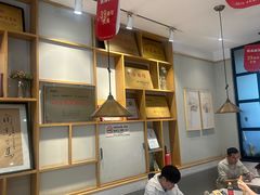 -镇南锅盖面馆(解放路店)