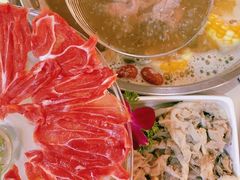 -三头牛·潮汕牛肉生蚝火锅 (夏湾店)