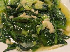 油麦菜-二厨·吊桥小院·脆皮烧鸡公·本地农家菜(沿江西路店)