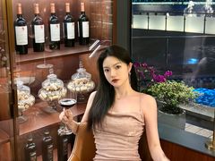 -MONICH牛排融合餐厅(和义大道购物中心店)