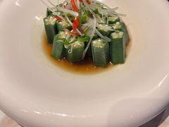 -斯普汇生蚝牛排馆(中骏世界城店)