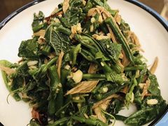 黑腐竹拌丝瓜尖-津菜宋记老房子(鼓楼店)