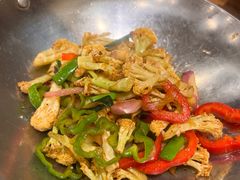 -清真·玛丽亚新疆菜主题餐厅(浙江中路店)